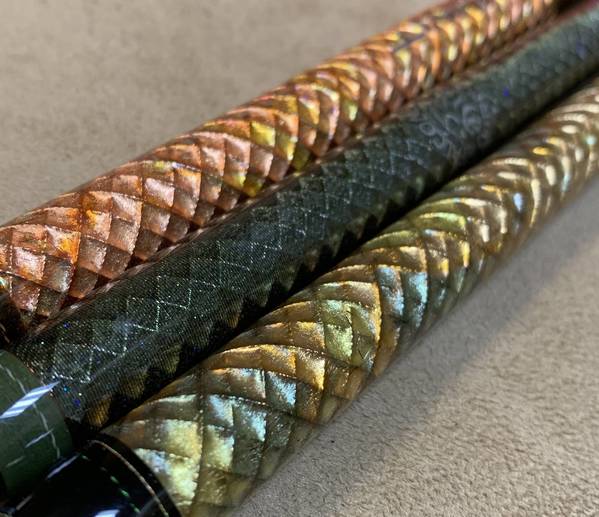 Gold Leaf Dragonscales and a Camo Dragonscale