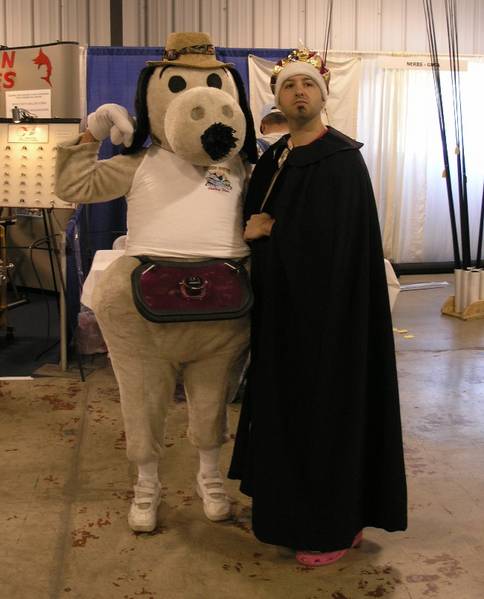 Snoopy meets the King at WCS