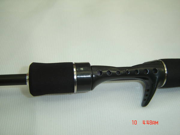   Special Reel Seat light for Rods of 14 Lbs